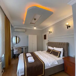 Ramo's Aparatments & Apartamento Estambul